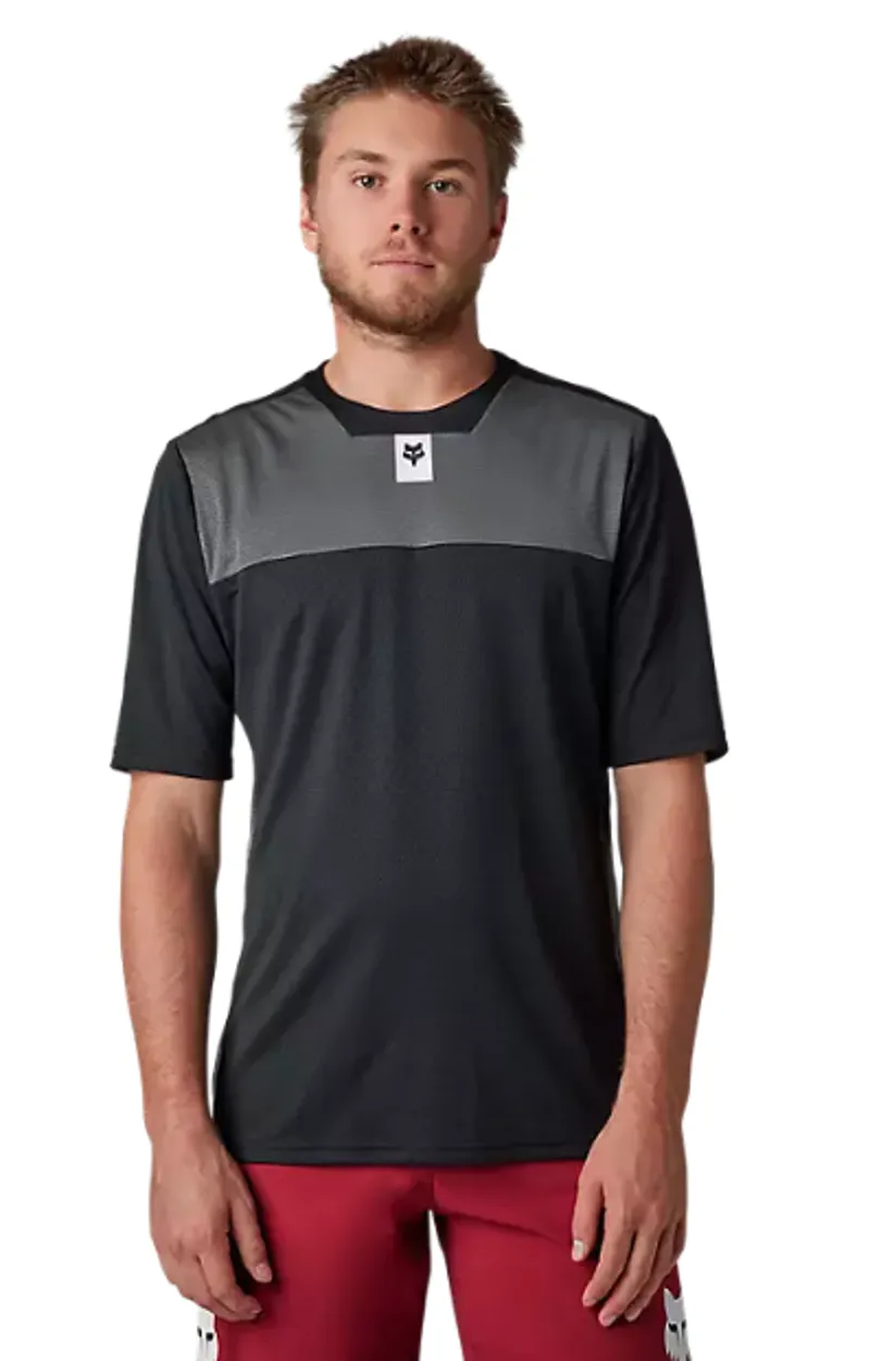Fox Racing Defend Short Sleeve Jersey in Black-1